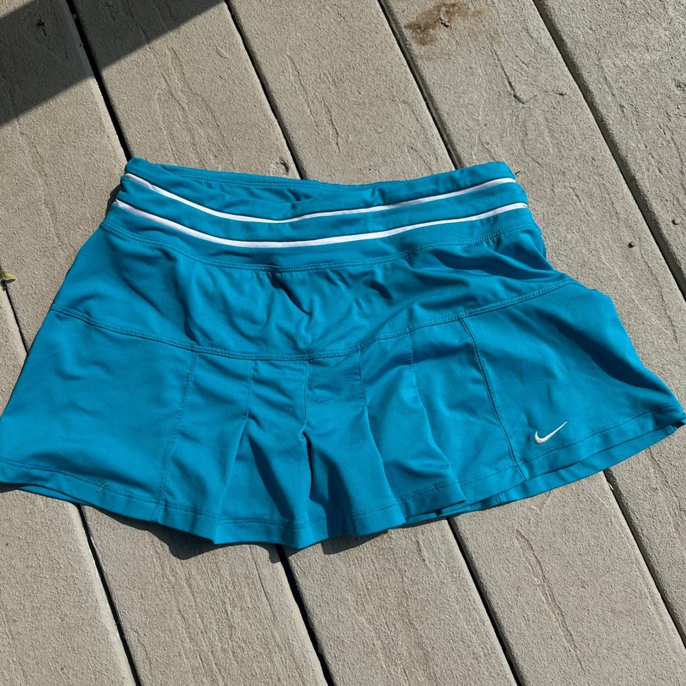 Nike Dri-FIT Women's Tennis Skirt – Turquoise Blue with‎ White Trim – Size M
